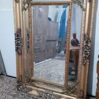 آینه قاب طلای گوشه برنجی