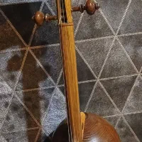 یک عدد تار وسیله بسیار سنتی موسیقی|سازهای سنتی|اهواز, امانیه|دیوار