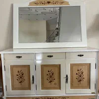 آینه و کنسول