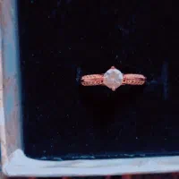 انگشتر تک نگین