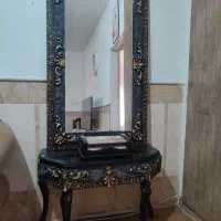 آینه قدی با میزش