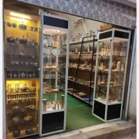 مغازه اجاره و رهن داده می شود.