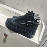 کفش دخترانه وزنانه