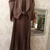 مانتو|لباس|خوی, |دیوار