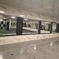 فروش فوری آینه باشگاهی کمد رختکن تاتامی در حد نو