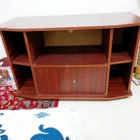 میز تلویزیون چوبی سالم بدون خط و خش