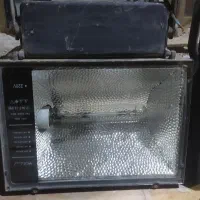 پرژکتور ۴۰۰ وات و۲۵۰ وات پر نور|لامپ و چراغ|شیراز, پودنک|دیوار