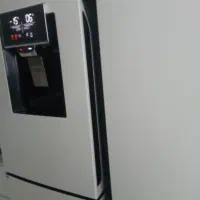 یخچال ووسایل داخل کارتن