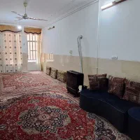 بلوار-دشتی-با-وسایل-و-امکانات