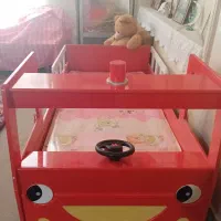 تخت ماشینی خارجی نوجوان با تشک نو|تخت و سرویس خواب|شهرضا, |دیوار