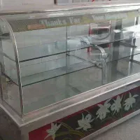 ویترین قنادی