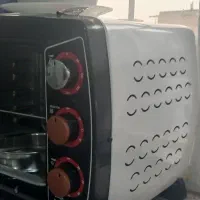 توستر تمیز و سالم