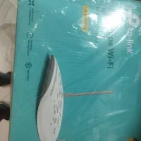 یک عدد مودم تلفن ثابت یک هفته کارکرده
