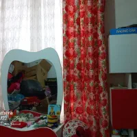 پرده همراه والان و میل پرده ها