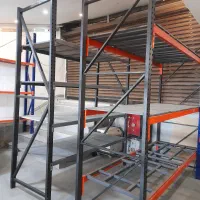 قفسه مقاوم دوران جنگ کاربردی برای همجا