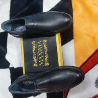 کفش‌نوهستش‌سایز۴۳دوردوخت‌وپرس‌درجه۱