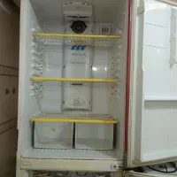 یخچال|یخچال و فریزر|نائین, |دیوار