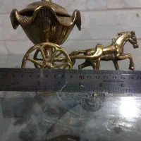 دکوری اسب برنز|کلکسیون اشیاء عتیقه|قم, بنیاد|دیوار