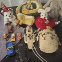 عروسک تدی بزرگ با تعدادی عروسک و ماشین همه باهم|اسباب‌‌بازی|تهران, پونک|دیوار