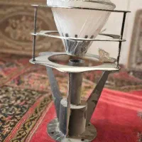 پایه چراغ و چراغ