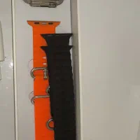 ارپاد به همراه ساعت اپل واچ