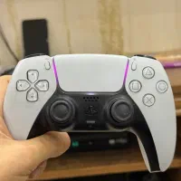 دسته PS5خود کنسول