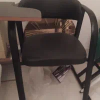 صندلی دسته دار