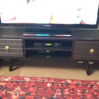 میز تلوزیون 43اینچ