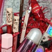 اجرای تنواع باکس مناسبتی باارسال وپرداخت درب منزل