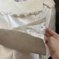 کت روی لباس عروس و عقد