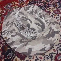 کلاه آفتاب گیر