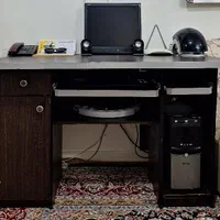 میز کامپیوتر