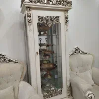 بوفه تاج دار