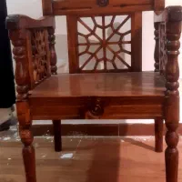 صندلی چوبی نو کاردست استادکار ماهر