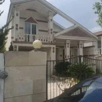 ویلا نیم پیلوت سه خواب شهرکی