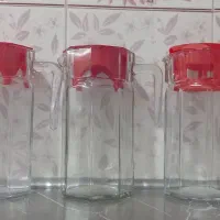 سه عدد پارچ در قرمز