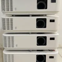 ویدئو پروژکتور خانگی/گارانتی درجا تعویض