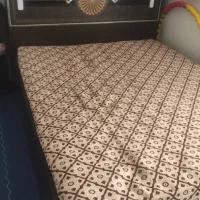تخت دو نفره