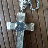 گردنبند صلیب فول نگین