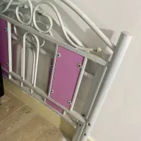 تخت دخترونه تمیز