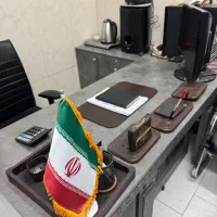 میز و صندلی املاک و بنگاه