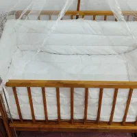 تخت خواب گهواره‌ای