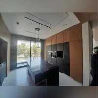 ۱۸۰مترالهیه_غرق نور_تک واحدی_پنجره قدی_سند آماده