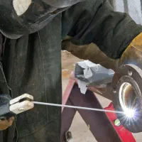 جوشکاری بُرشکاری سیار تعمیرات خانگی|خدمات پیشه و مهارت|اصفهان, عباس‌آباد|دیوار