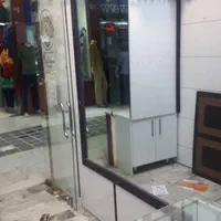 مغازه۷متری درقدیمی ترین پاساژمرکزشهرهشتگردقدیم|فروش مغازه و غرفه|هشتگرد, هشتگرد قدیم|دیوار