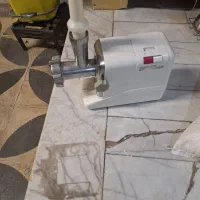 چرخ گوشتی جهان اوا