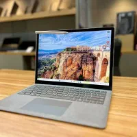 لپتاپ دانشجویی با صفحه خیره کننده و باتری محشر|رایانه همراه|کاشان, شریعتی|دیوار