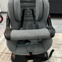 صندلی ماشین در حد نو