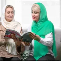 مراقب و پرستار سالمند خانم
