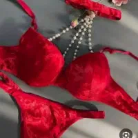 لباس زیرزنانه